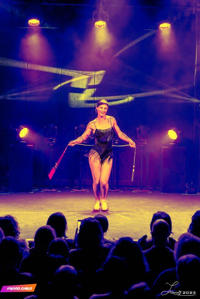 Soirée Belles de Scènes - février 2023 - premier act burlesque corde à sauter (goodchild)